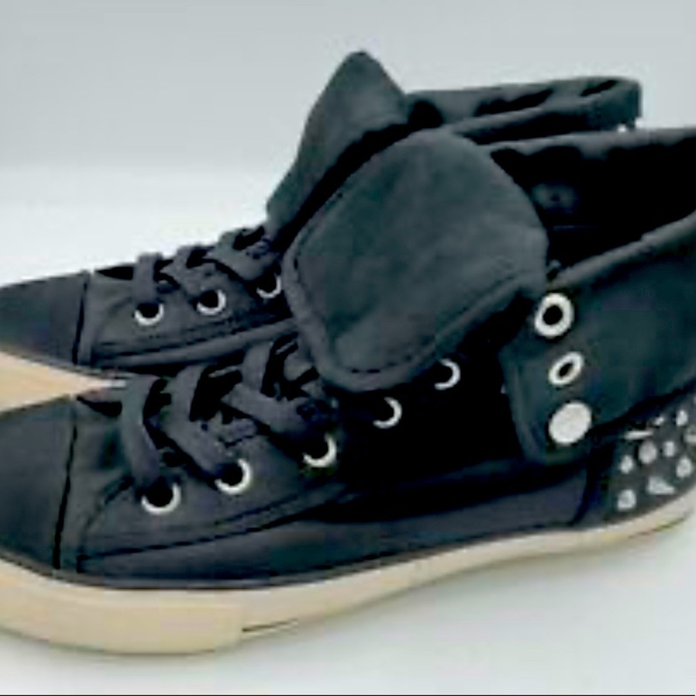 Aldo satin sneakers 6.5